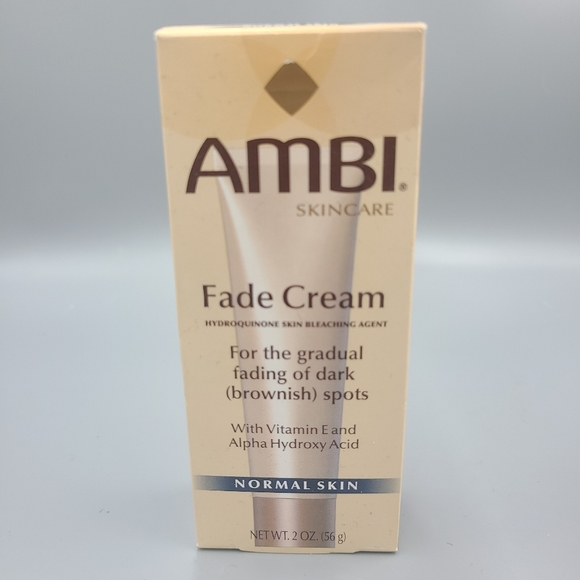Ambi Skincare Fade Cream And Daily Facial Moisturizer - Picture 2 of 7